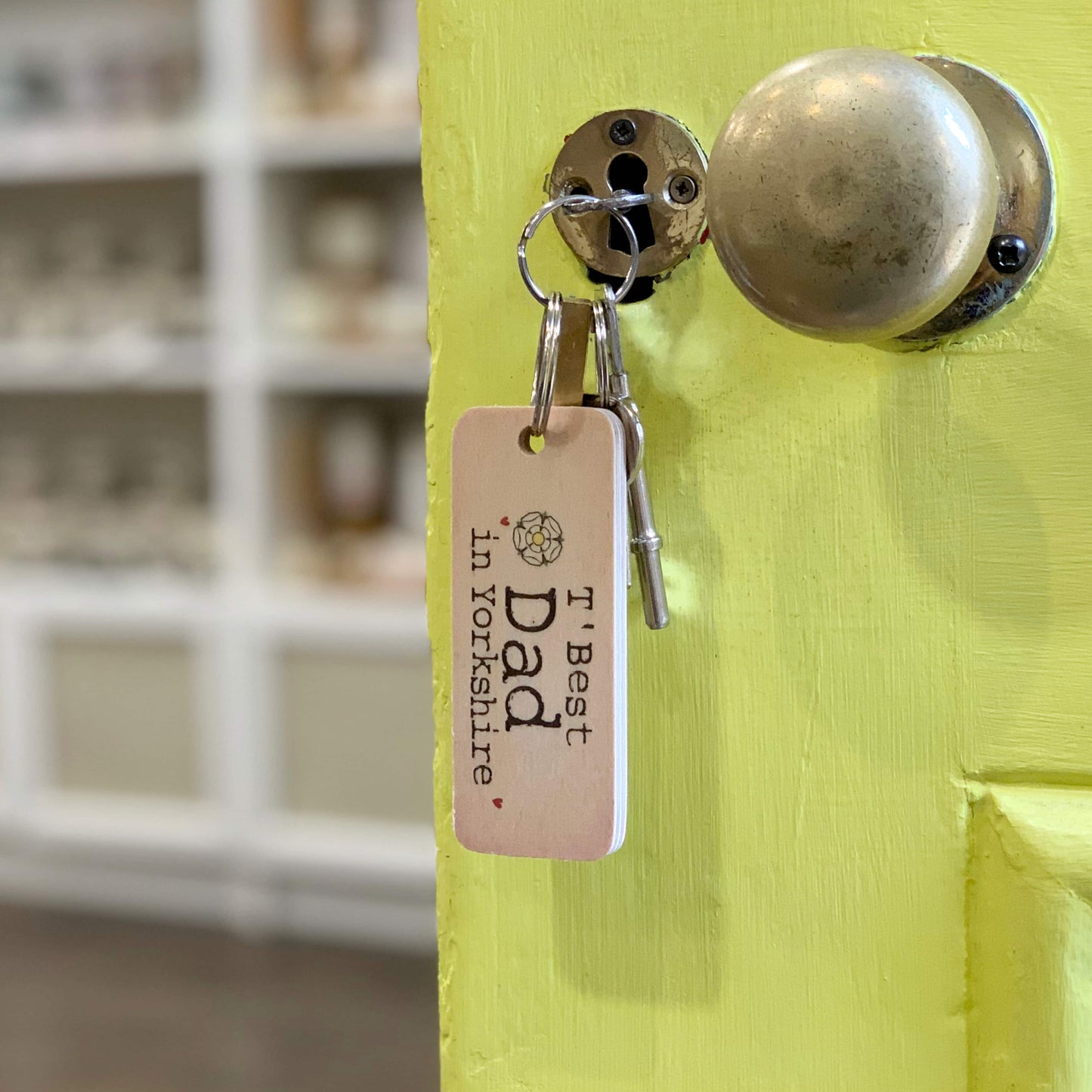 T'Best Dad in Yorkshire Rustic Wooden Keyring - The Great Yorkshire Shop