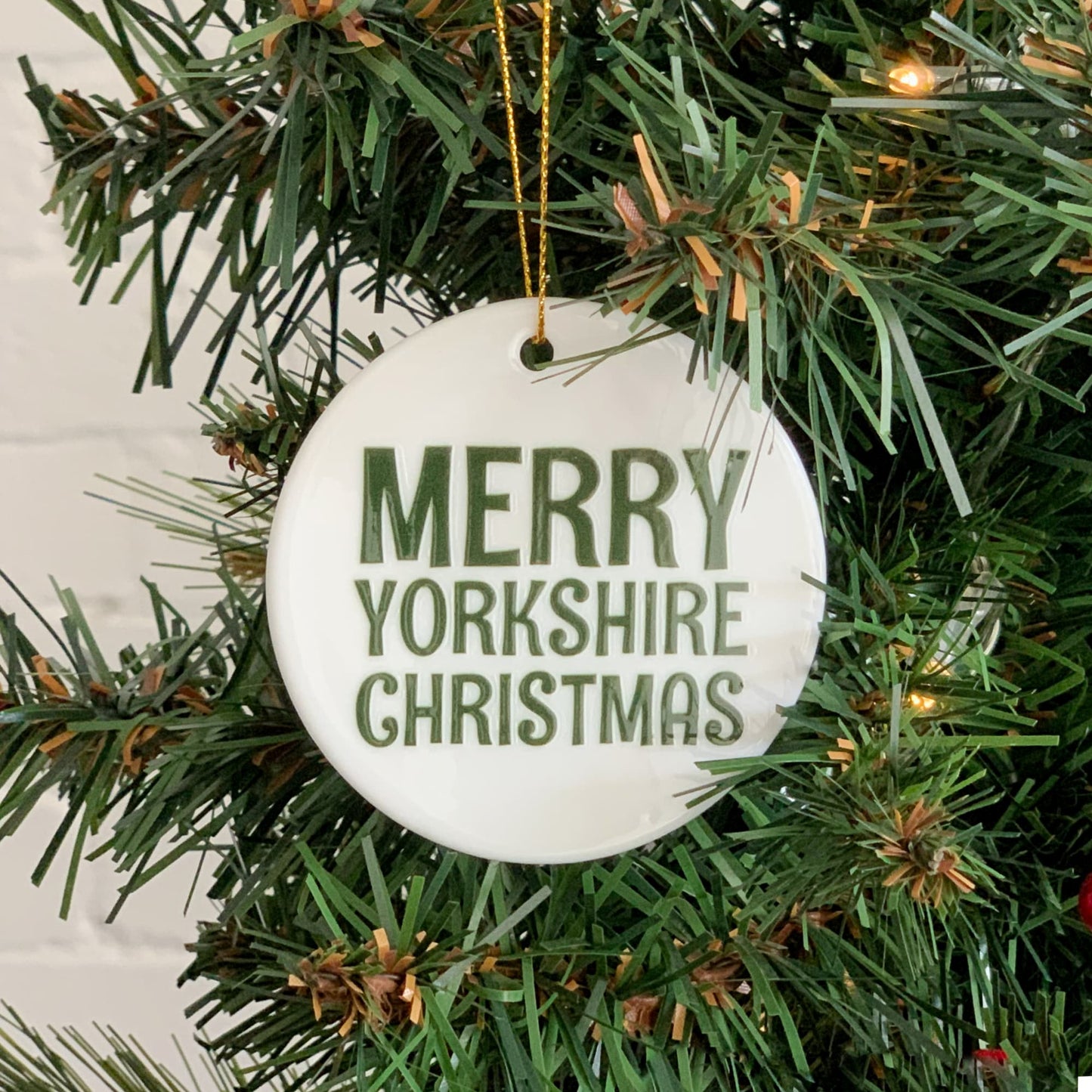 'Merry Yorkshire Christmas' Luxury Ceramic Decoration - The Great Yorkshire Shop