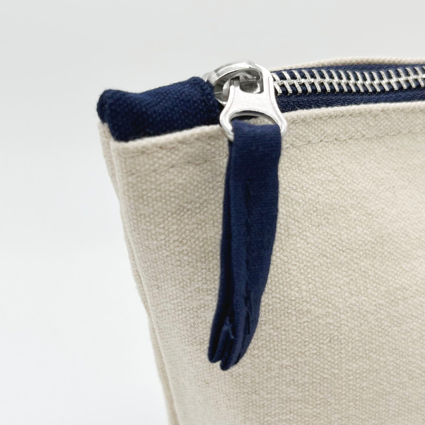 The Great Yorkshire Shop Unisex Toiletry Washbag - The Great Yorkshire Shop