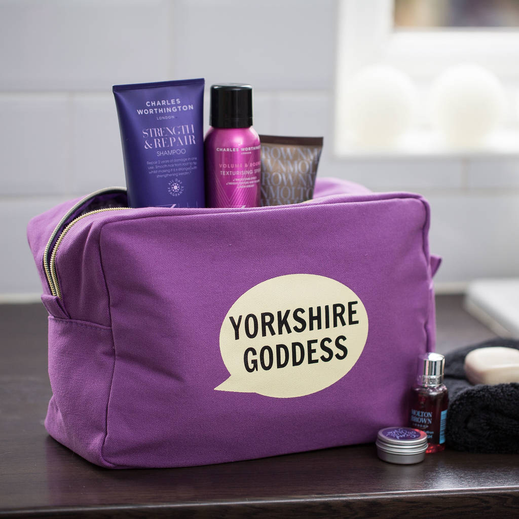 Yorkshire Goddess Washbag - The Great Yorkshire Shop