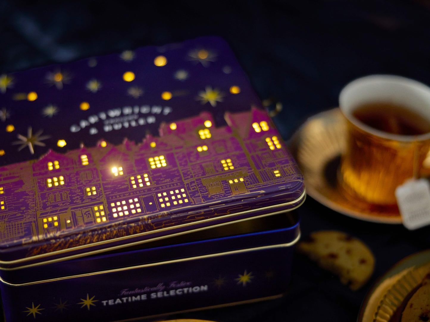 Teatime Selection in Night Before Christmas Light-Up Gift Tin