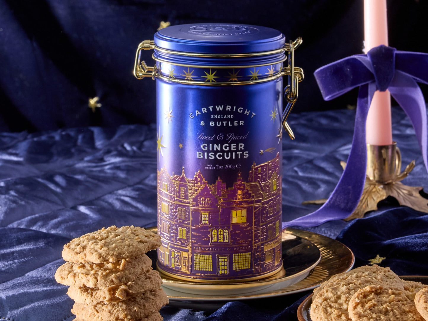 Stem Ginger Biscuits in Night Before Christmas Gift Tin