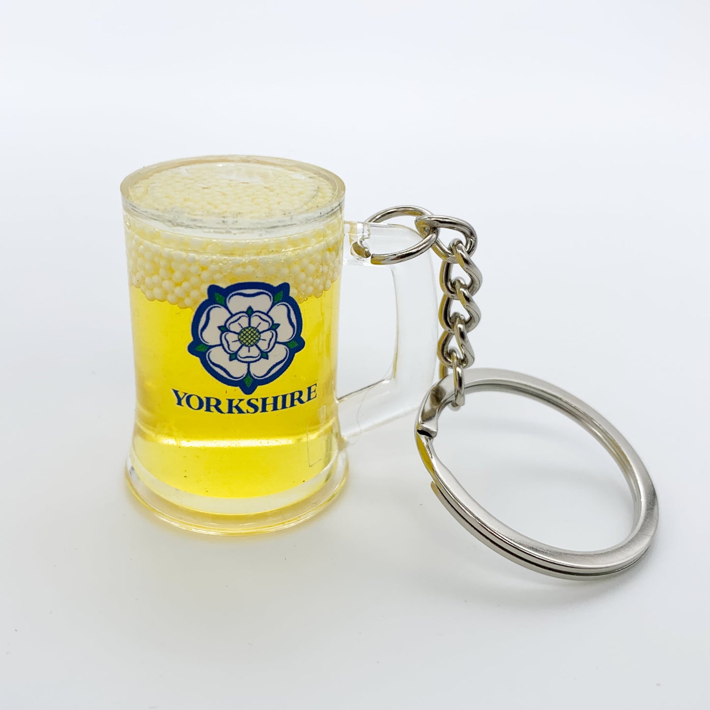 Load image into Gallery viewer, Yorkshire Rose Mini Tankard Liquid Filled Keyring - The Great Yorkshire Shop
