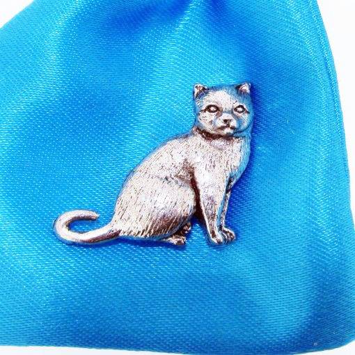 British Shorthair Cat Pewter Pin Badge - The Great Yorkshire Shop