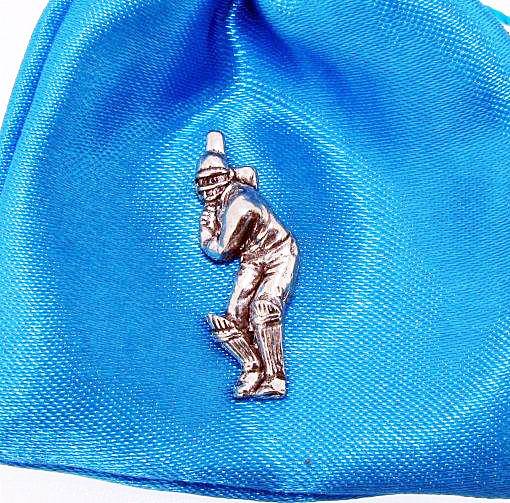 Cricketer Pewter Pin Badge - The Great Yorkshire Shop