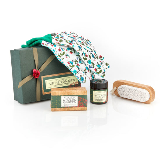 Handy Hints Gift Box (Gloves, Nail Brush, Hand Cream and Soap) - The Great Yorkshire Shop