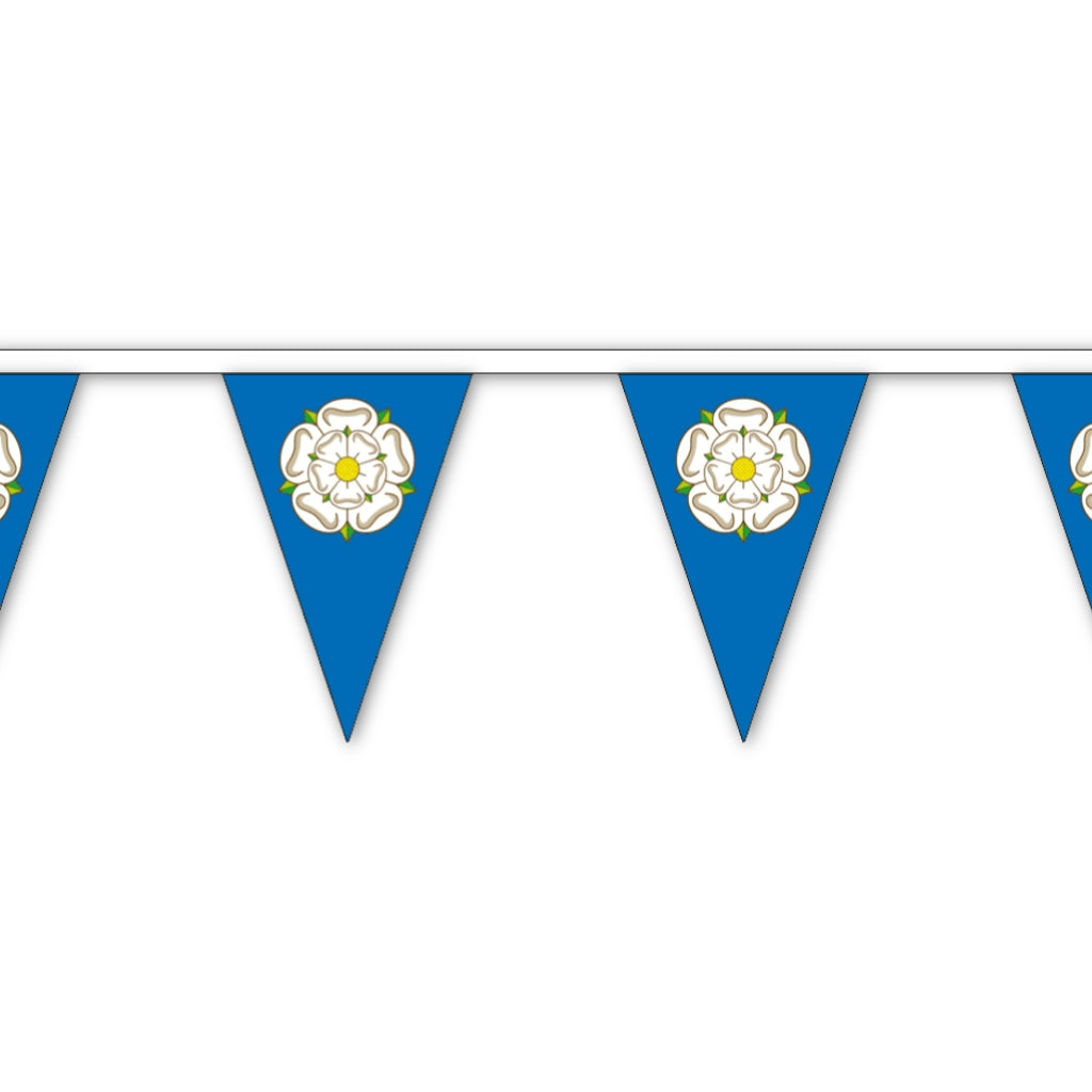 Yorkshire Flag Triangle Bunting - The Great Yorkshire Shop